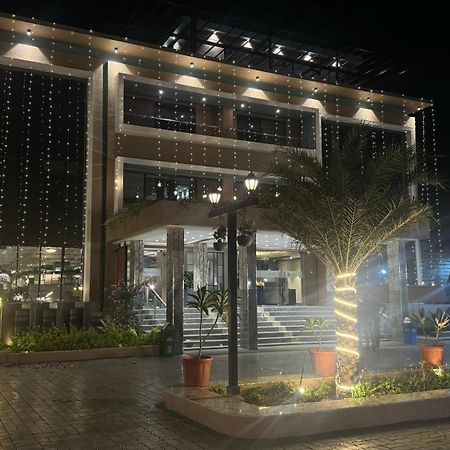 The Pavilion Park Resort Mālegaon 외부 사진