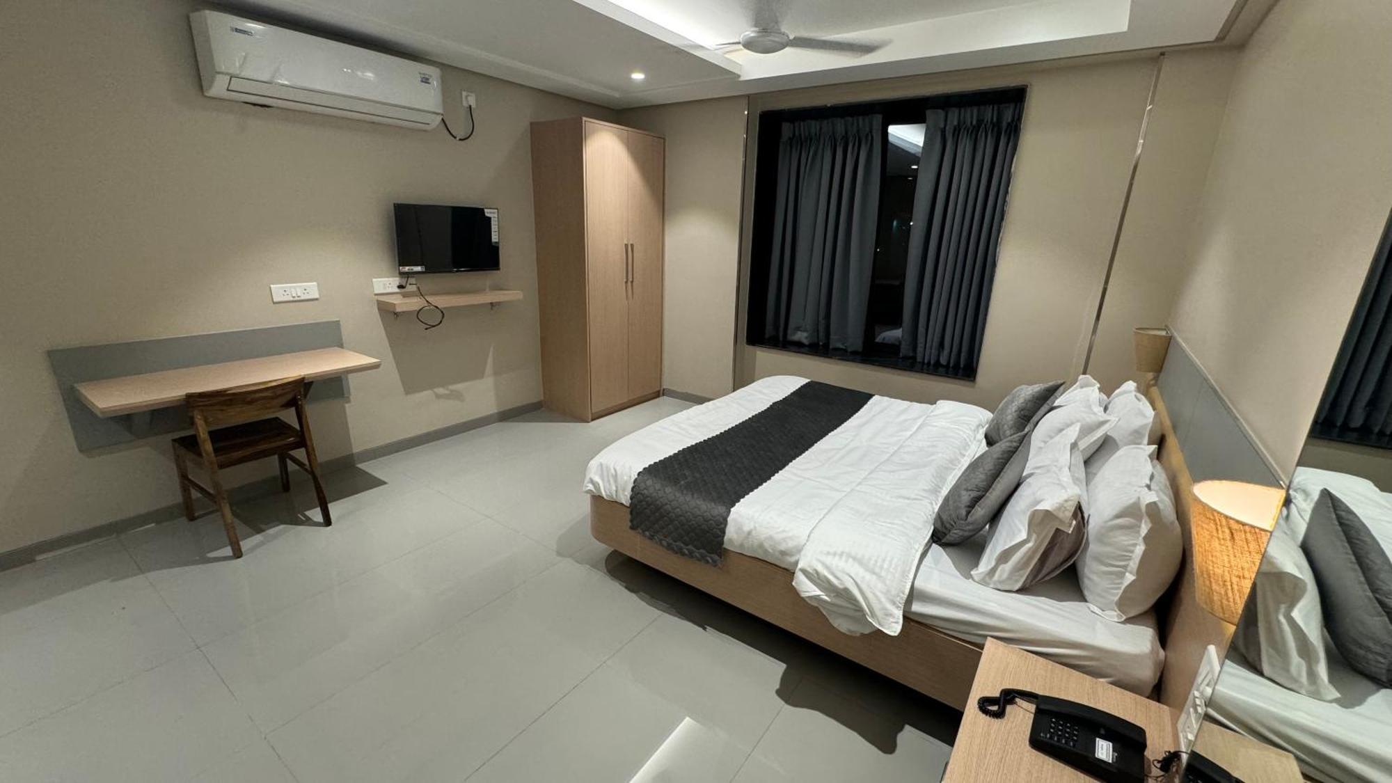 The Pavilion Park Resort Mālegaon 외부 사진