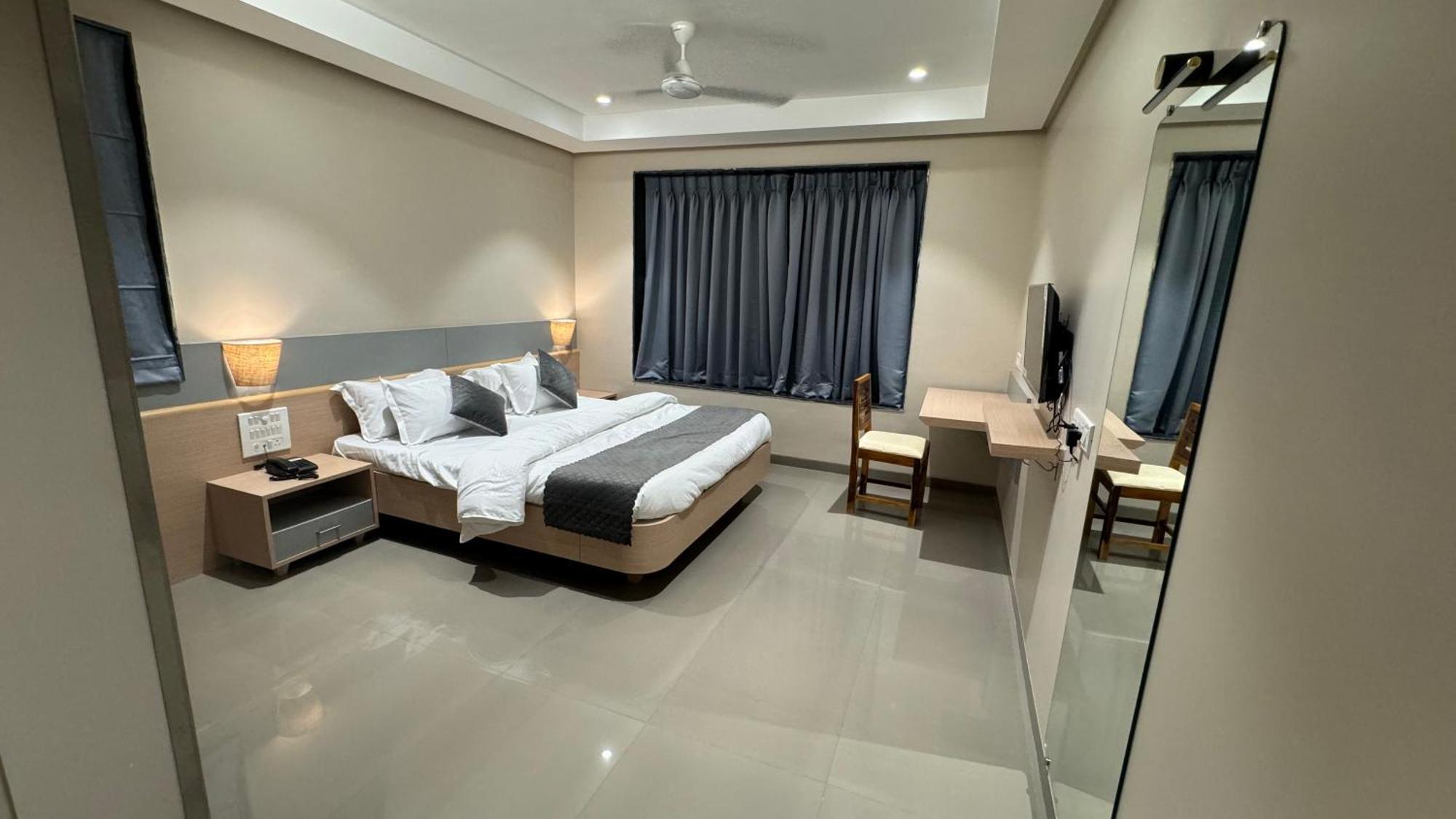 The Pavilion Park Resort Mālegaon 외부 사진