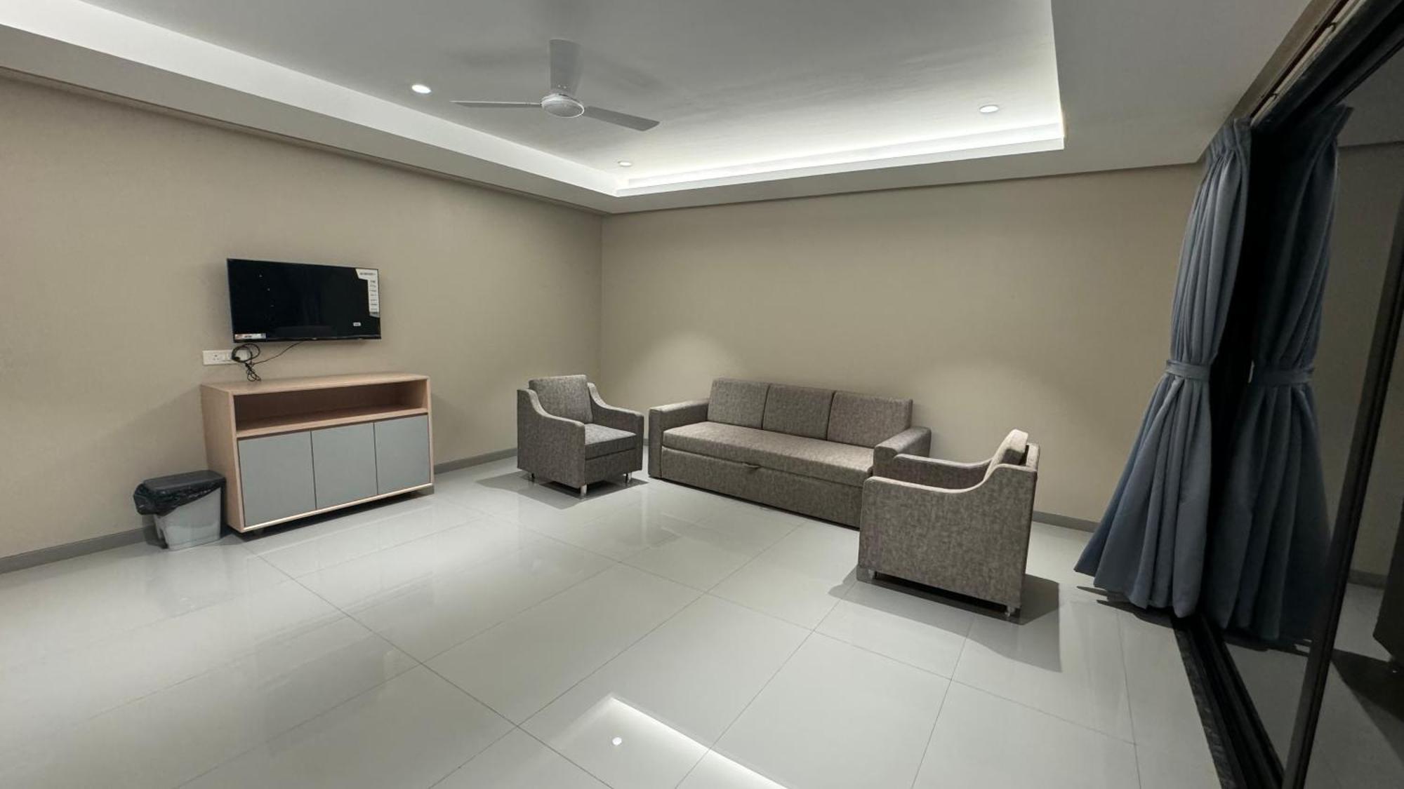 The Pavilion Park Resort Mālegaon 외부 사진