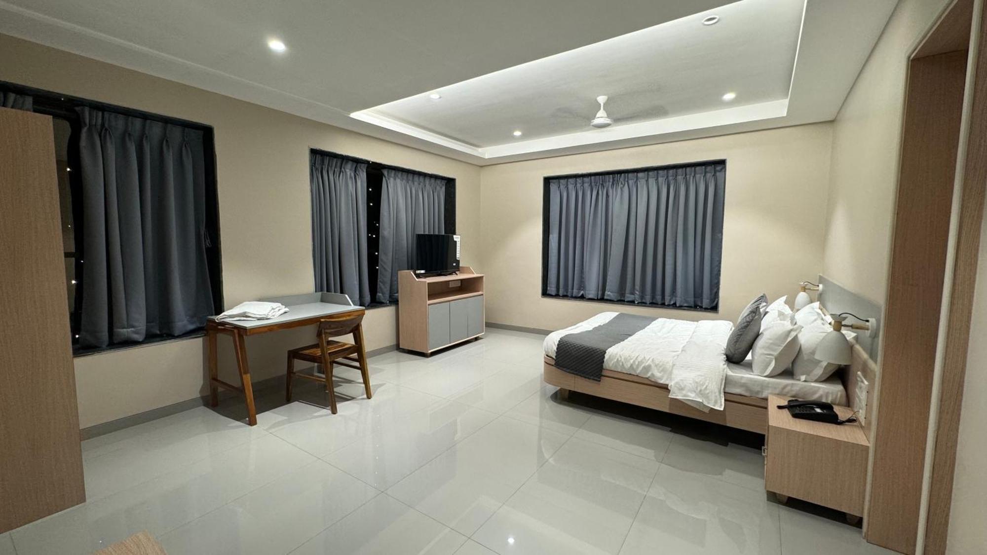 The Pavilion Park Resort Mālegaon 외부 사진