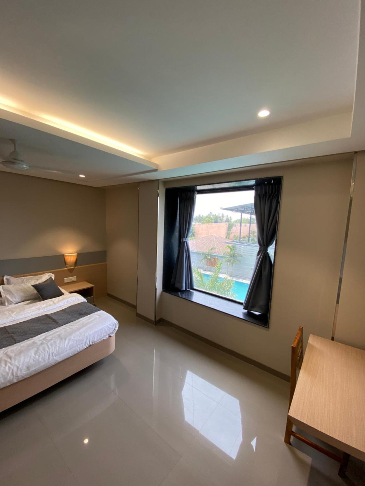 The Pavilion Park Resort Mālegaon 외부 사진
